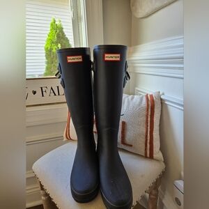 HUNTER BOOTS
